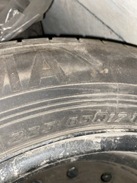 4 pneux été usagés avec jantes Subaru Outback Convenience 2022