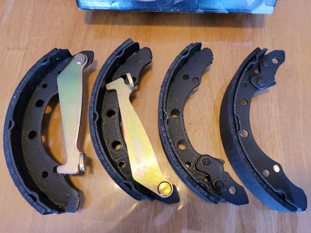 PLAQUETTES DE FREINS dans Autres pièces et accessoires  à Drummondville - Image 2