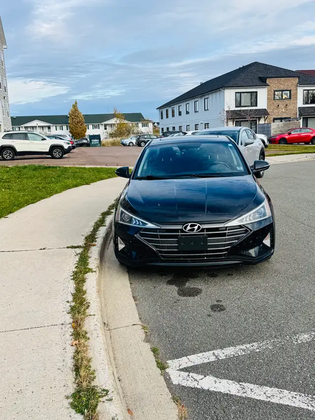Hyundai Elantra Sun and Safety model  2020 for Sale