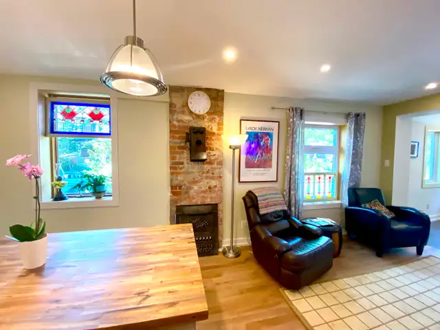 2bedroom fully furnished in prime Leslieville. in Short Term Rentals in City of Toronto - Image 10