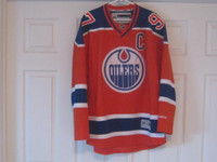 Edmonton Oilers Connor McDavid Reebok Hockey Jersey, Men's Large