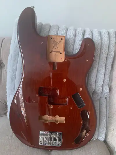 Warmoth P/J Bass Body , View more