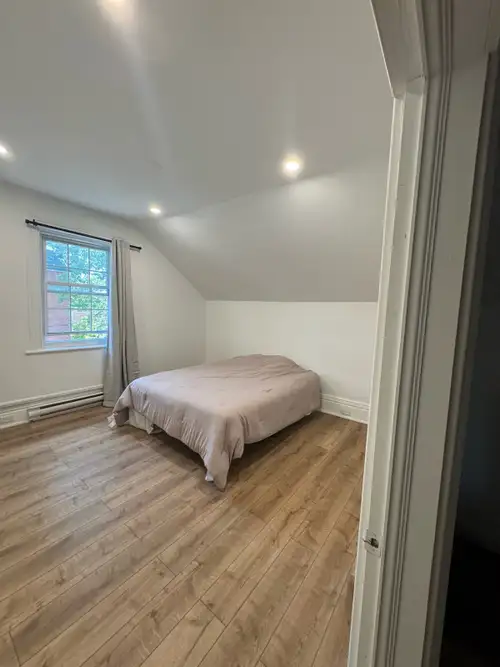 ️ **Student Room for Rent – All Inclusive!** Available Now | Peterborough, ON 2 rooms at $700/month...