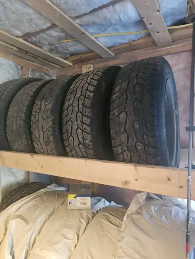 Set of 4 5x114 steel wheels, tires are junk but the wheels are in good shape price is firm