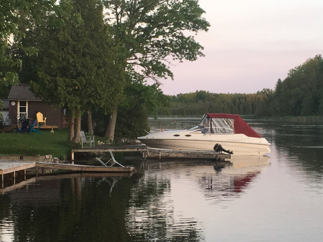 1999 Regal 2550 LSC in Powerboats & Motorboats in Kawartha Lakes - Image 2