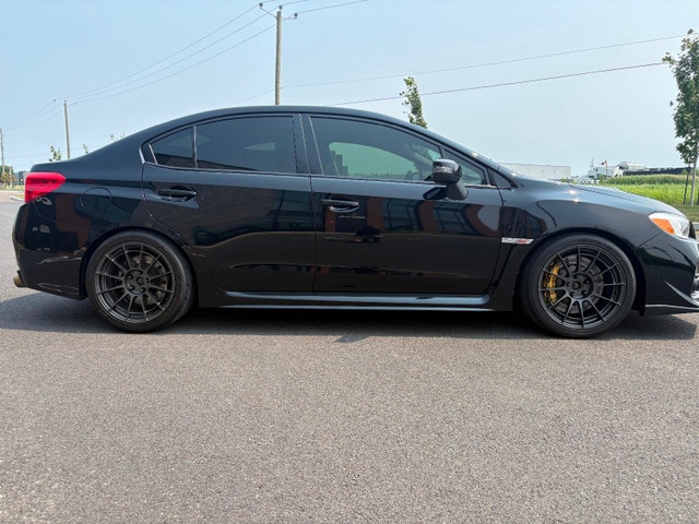 Subaru Sti — photo 2