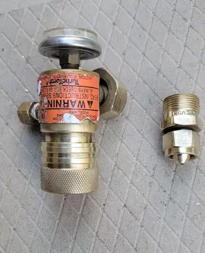 I'm selling a used Turbotorch regulator. This regulator is designed for use with acetylene and is in...