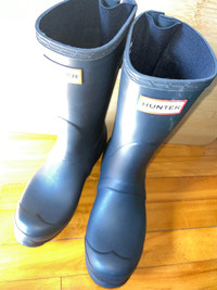 Hunter navy blue rain boots bottes de pluie 