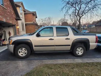 2008 chevy avalanche 