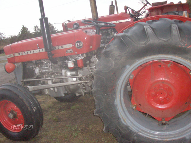 Tracteur Massey  135 dans Équipement agricole  à Rimouski / Bas-St-Laurent