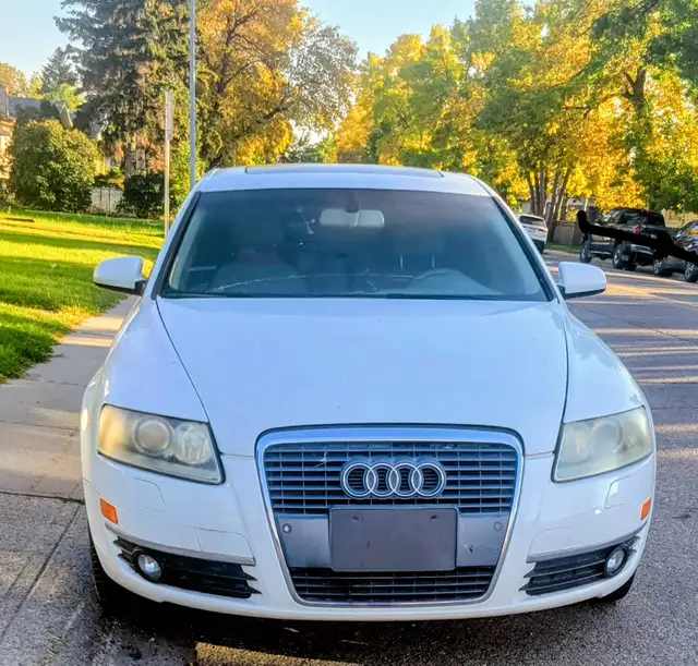 Audi A6 3.2L *LOW KM*