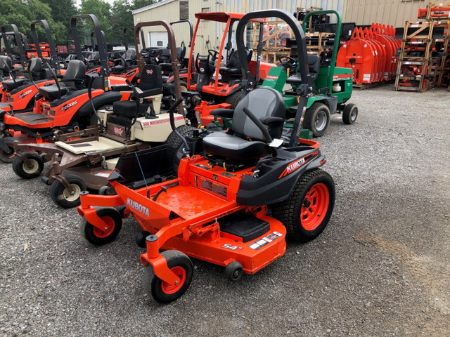 2017 Kubota Z421KW-54 Zero Turn Mower in Lawnmowers & Leaf Blowers in St. Catharines