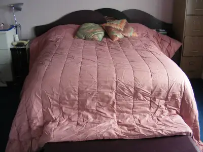 douilette rose queen,lit double, simple,couverture,une housse, View more