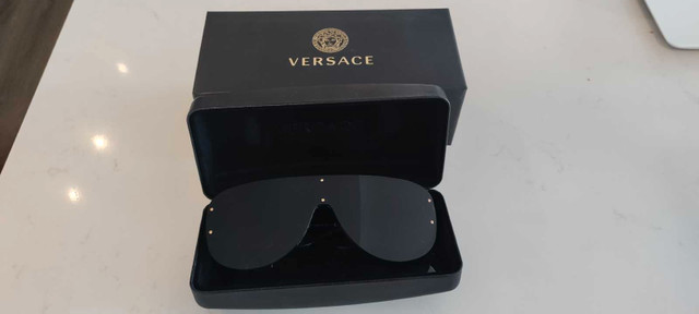Versace sunglass for sale in Jewellery & Watches in Calgary - Image 4
