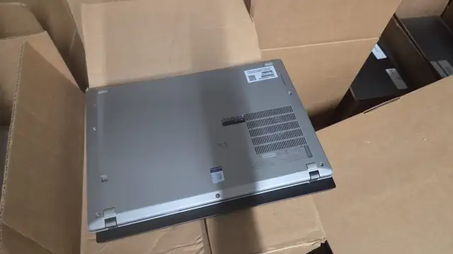 Lenovo ThinkPad T490s – Touchscreen | i5 8th Gen | 16GB | 256GB in Laptops in Mississauga / Peel Region - Image 4