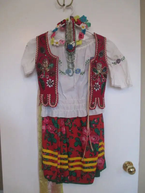 Polish (Krakovian) Folk Dress - young girl | Kids & Youth | Ottawa | Free  local classifieds - Kijiji