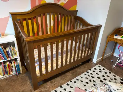 DaVinci Jayden 4-in-1 Convertible Crib, View more