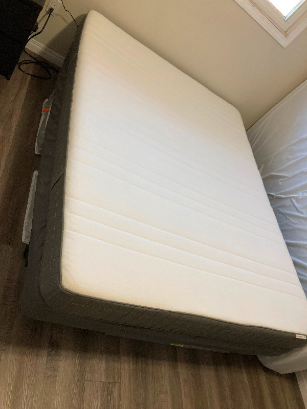 Queen mattress, box spring , metal frame in Beds & Mattresses in Edmonton - Image 2