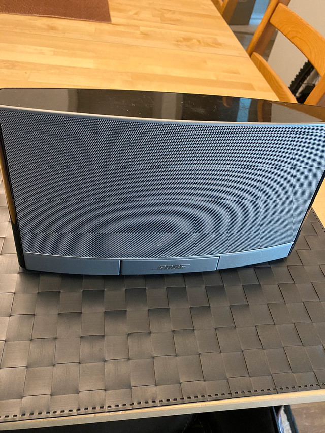 Bose speaker dock Speakers Edmonton Kijiji