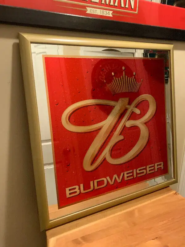 Vintage Budweiser Xlarge Beer Bar mirror Mint in Arts & Collectibles in Calgary - Image 2
