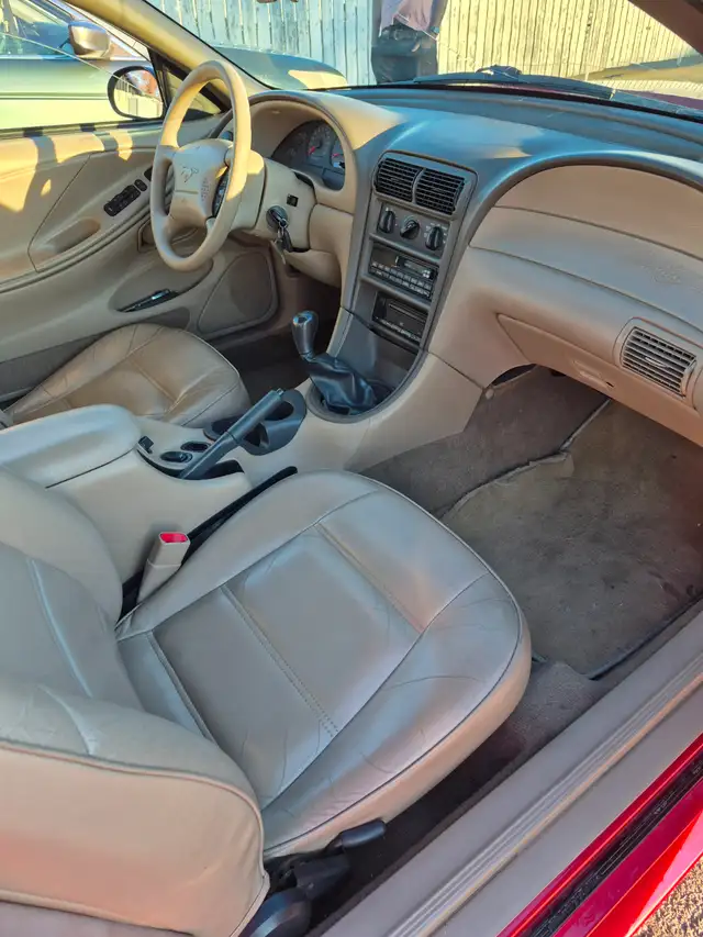2000 mustang convertible in Cars & Trucks in Lethbridge - Image 10