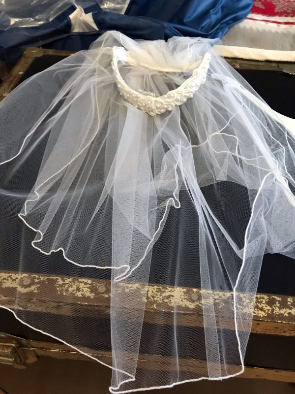 robe de mariée à vendre dans Mariage  à Saguenay - Image 4