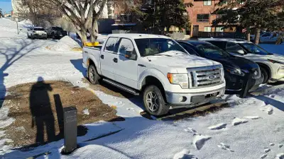 Truck runs and drives, 4x4 works, winter tires installed. New rh exhaust manifold, no leaks otherwis...