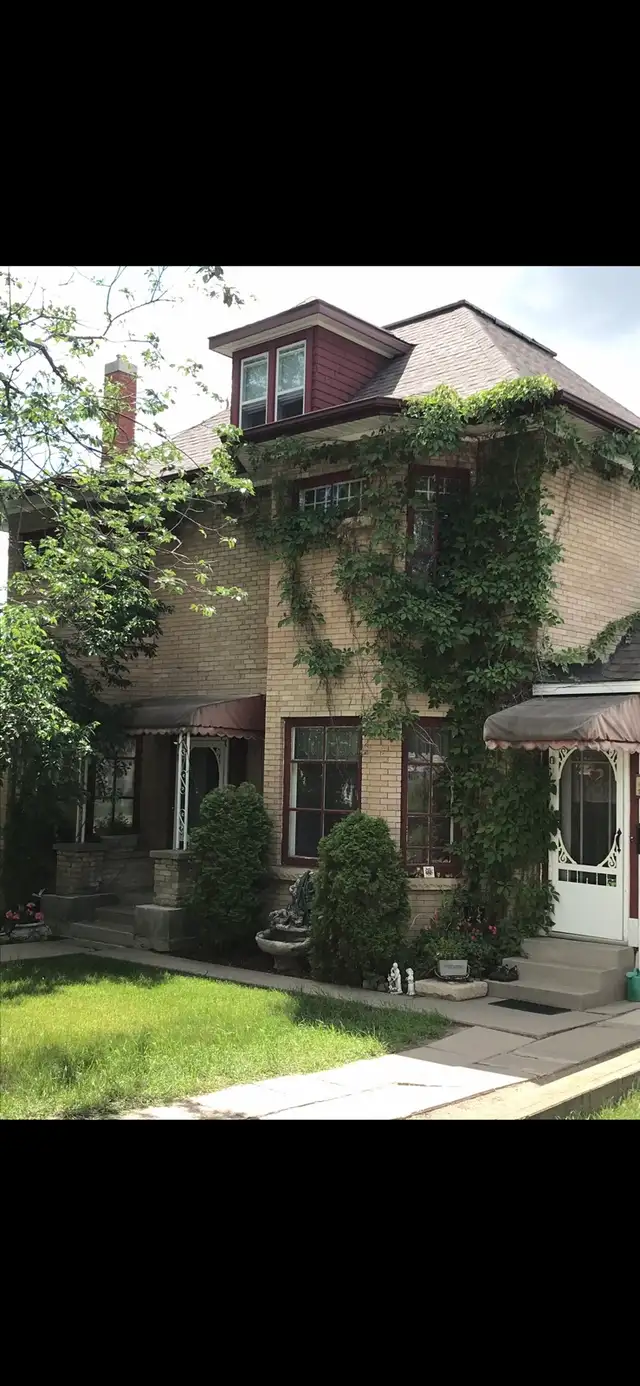 Beautiful suite in Heritage District