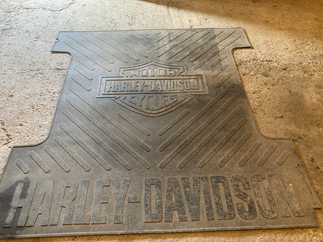 Harley Davidson  box mat in Other Parts & Accessories in Sarnia