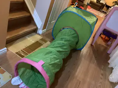 Toy tunnel, very good condition, no stain, no rips, View more