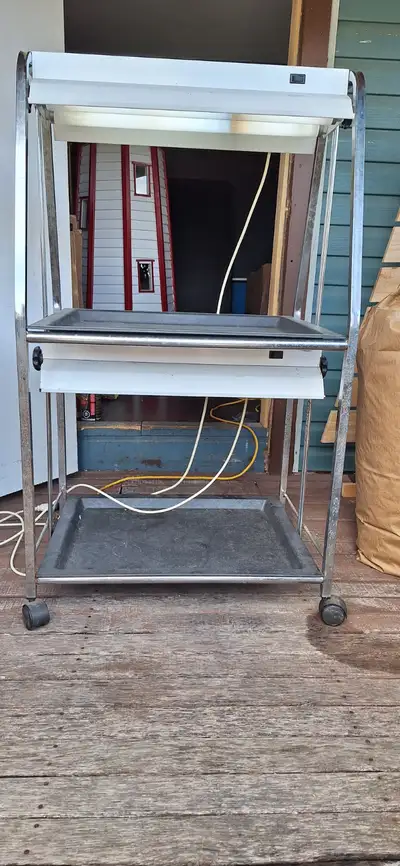 Lee Valley 2 level grow light stand. Older model but still working. (new models are over $600) Adjus...