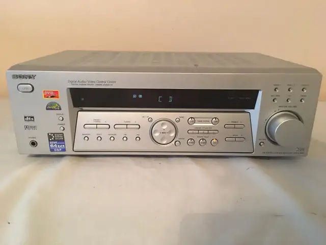Stereo Components Receivers Speakers Turntable Boombox System in General Electronics in City of Toronto - Image 3