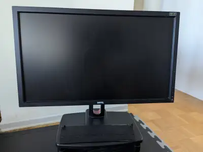 Please read and take a look at the pictures. This video does a good job talking about the monitor's...