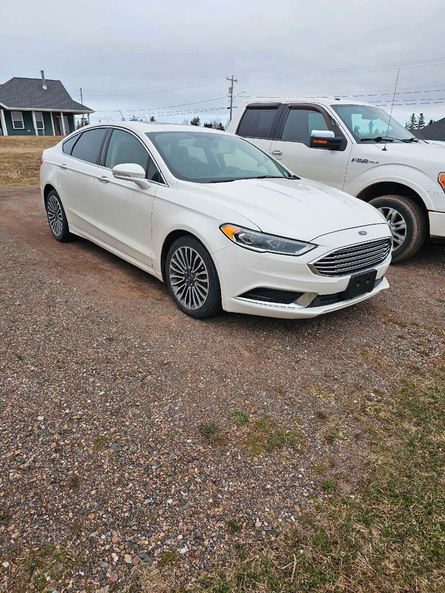 White ford fusion  in Cars & Trucks in Charlottetown - Image 4