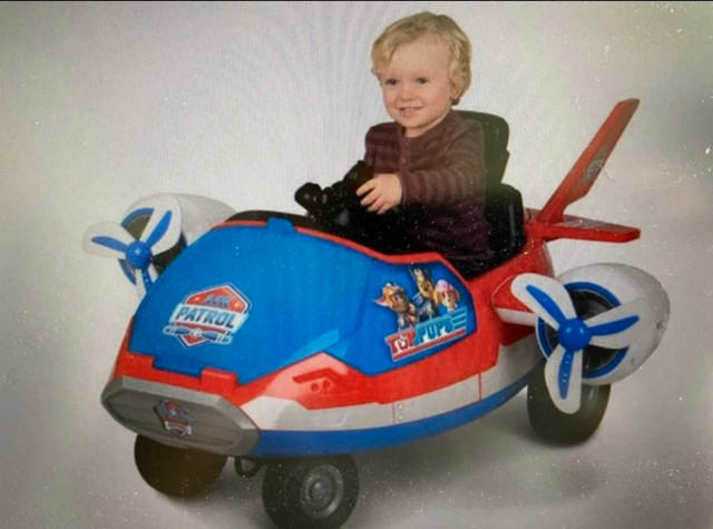 New Paw Patrol Ride On Car Plane in Toys & Games in Oakville / Halton Region