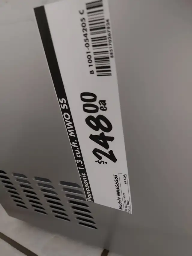 Brand New Microwave Oven in Microwaves & Cookers in Mississauga / Peel Region - Image 4