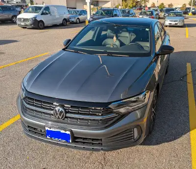 Selling gray Volkswagen Jetta sedan. It's in gr8 condition. Specs are below - 2023 VW Jetta Comfortl...