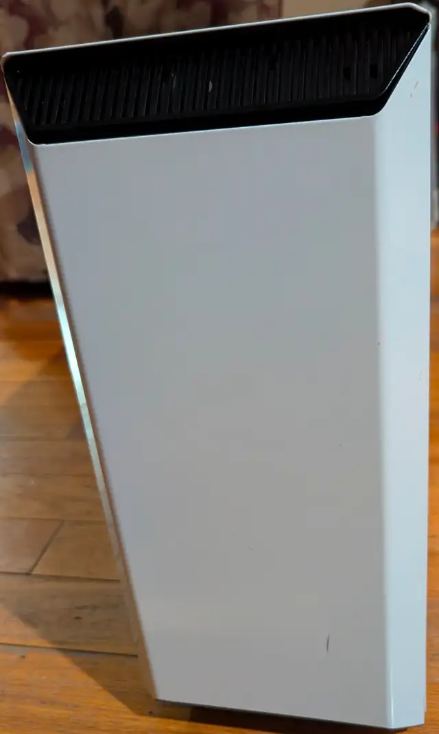 Phanteks Eclipse P300 White in System Components in Ottawa - Image 6