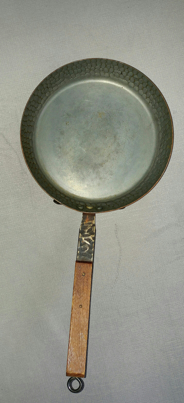 Poêle en cuivre antique  dans Art et objets de collection  à Ville de Montréal - Image 3