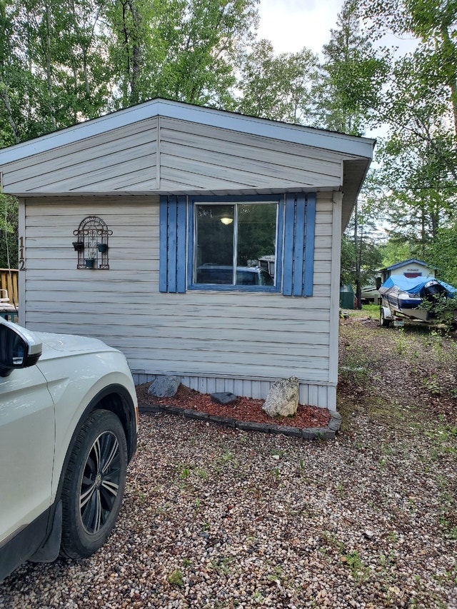 Cabin for sale on leased lot Emma lake ! Houses for Sale Prince Albert Kijiji