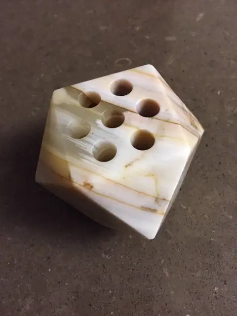Onyx Hexagon Paper Weight / Pencil Holder in Hobbies & Crafts in Barrie - Image 2