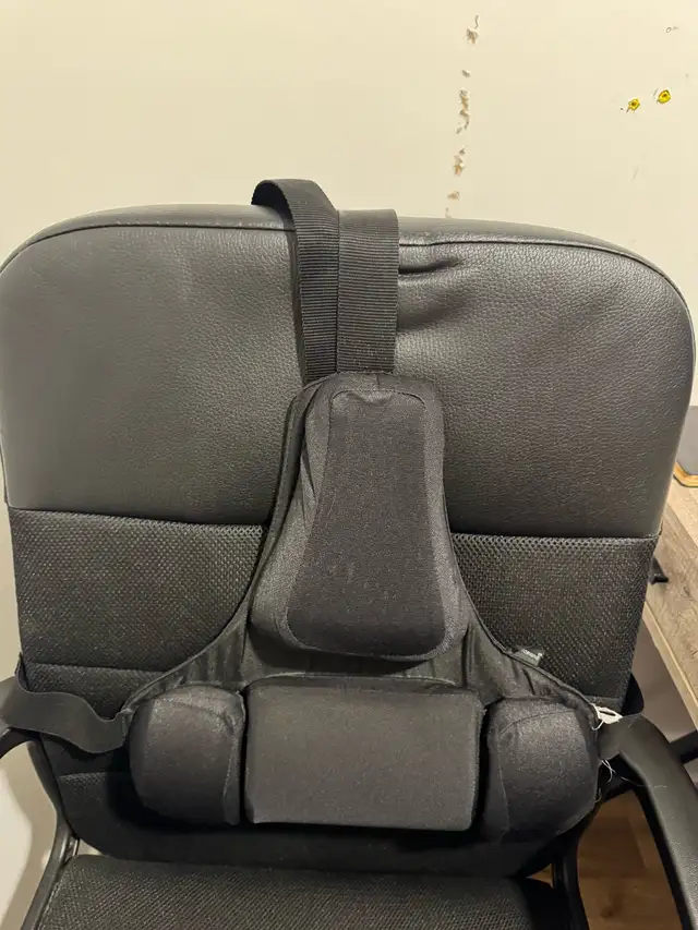 Support lombaire  ''FELLOWES'' ergonomique pour chaise de bureau in Desks in West Island - Image 6