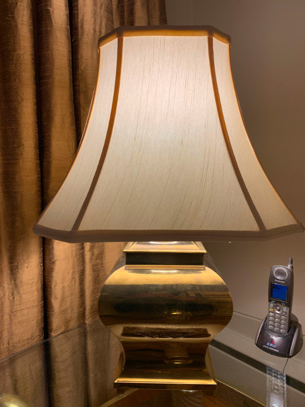 Table Lamp dans Éclairage intérieur et plafonniers  à Ville de Montréal - Image 2