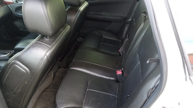 2009 Chevy Impala. Estate sale needs exhaust work, not much else in Cars & Trucks in Kingston - Image 2