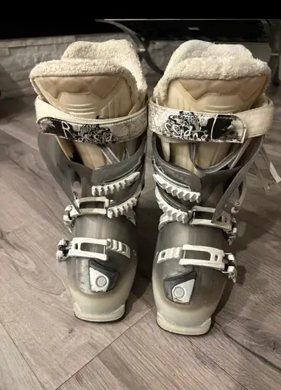 Rossignol womens ski boots, View more