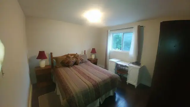 Room For Rent