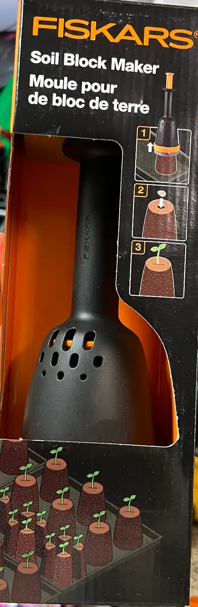 MOULE POUR BLOC DE TERRE FISKARS - NEUF (Écologique !), View more