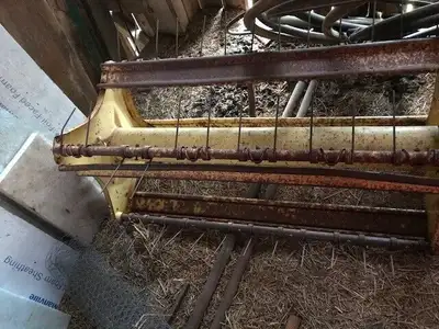 New Holland 479 haybine reel This came off a working machine, rubber rolls went , scrapped machine B...