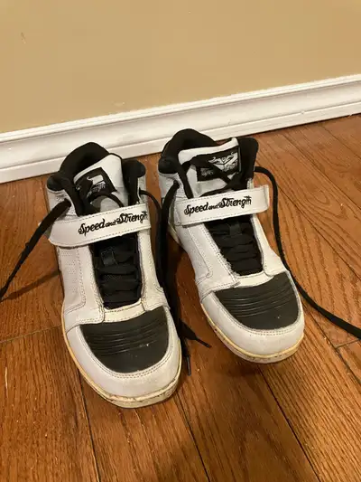 Motorcycle shoes, View more