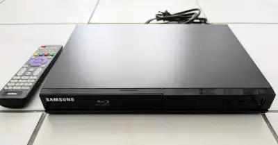 Samsung Blu-ray Player J4500R, View more